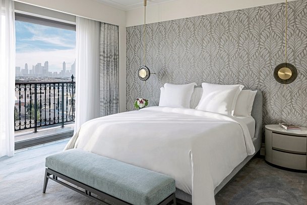 Four Seasons Resort Dubai at Jumeirah Beach - Corner Suite