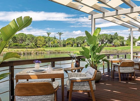Domes Lake Algarve, Autograph Collection - Restaurant Makris on the lake