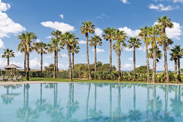 The Westin Salgados Beach Resort, Algarve