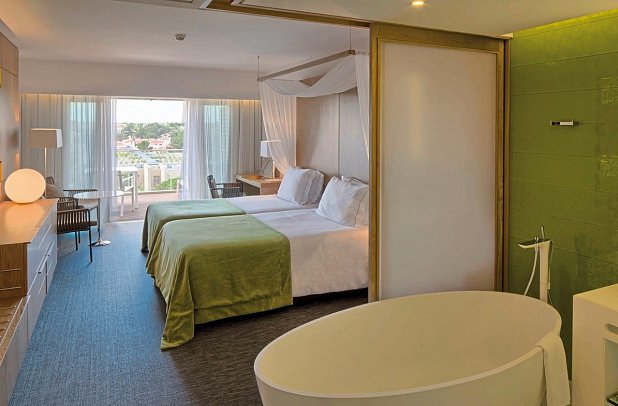 EPIC SANA Algarve - Wohnbeispiel Doppelzimmer Deluxe Resortblick (Zimmercodierung UD1)