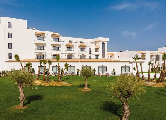Regency Salgados Hotel & Spa