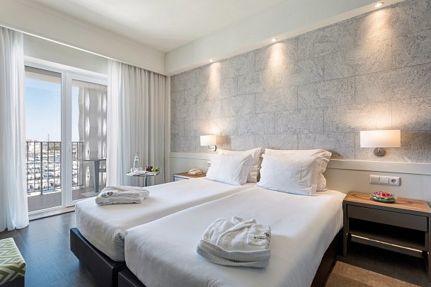 AP Eva Senses - Wohnbeispiel Doppelzimmer Superior Hafenblick (Zimmercodierung DSH)