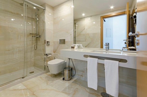 Turim Presidente Hotel - Beispiel Bad (Zimmercodierungen DB1, DB2, DBC, D1C & DBM)