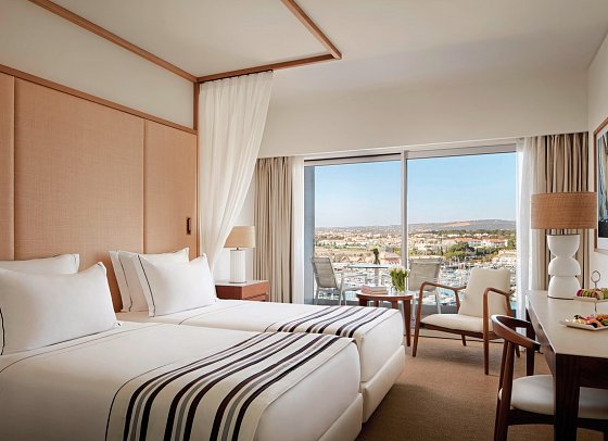Tivoli Marina Vilamoura - Wohnbeispiel Doppelzimmer Premium Hafenblick (Zimmercodierungen DMH & UMH)