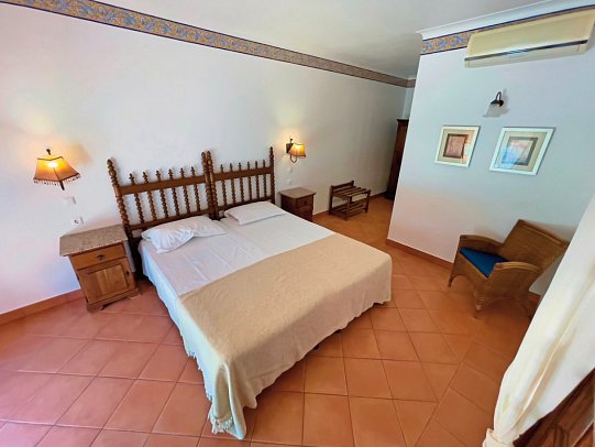 Quinta do Mar - Country & Sea Village - Wohnbeispiel Suite (Zimmercodierung WB1)