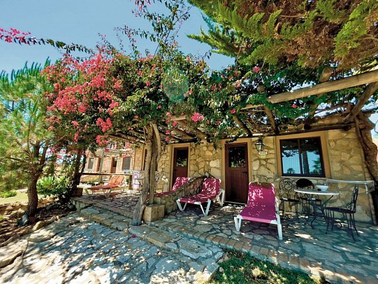 Quinta do Mar - Country & Sea Village