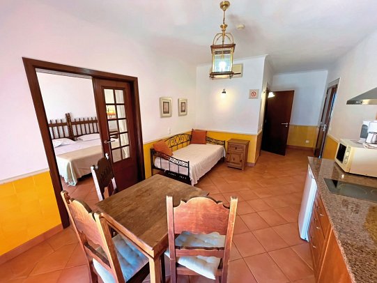 Quinta do Mar - Country & Sea Village - Wohnbeispiel Suite (Zimmercodierung WB1)
