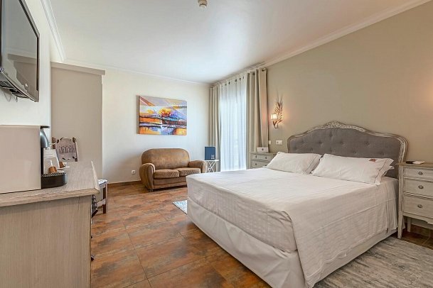Dom Manuel I - Wohnbeispiel Doppelzimmer Standard Stadtblick (Zimmercodierung D1L)