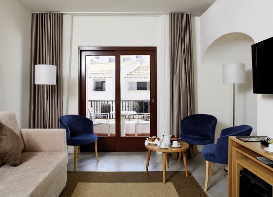 NH Lagos Algarve Resort - Wohnbeispiel Familienzimmer Deluxe (Zimmercodierung FD1)