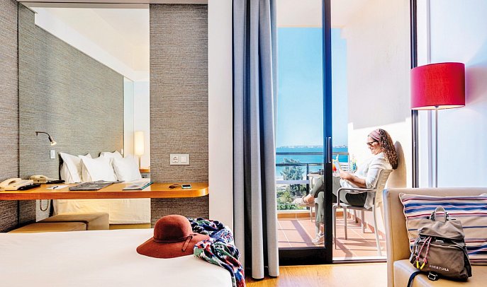 Pestana Dom João II Beach & Golf Resort - Wohnbeispiel Doppelzimmer Deluxe (Zimmercodierungen DD3 & DC1)