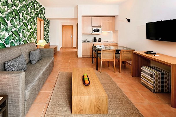 NH Marina Portimão Resort - Wohnbeispiel Apt. 1 Schlafzimmer Marina Deck (Zimmercodierung AD1)