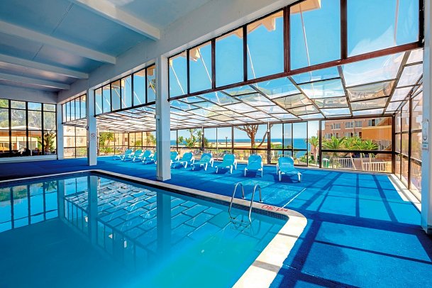 Auramar Beach Resort
