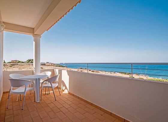 Clube Porto-Mós - Beispiel Balkon Apt. Superior Meerblick (Zimmercodierung ASM)