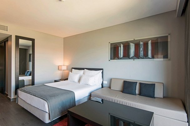 Vila Galé Lagos - Wohnbeispiel Familienzimmer (Zimmercodierungen FBL & FBM)