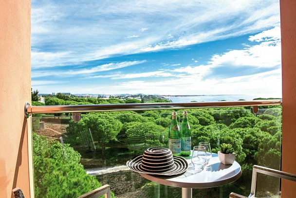 Aqua Pedra dos Bicos - Beispiel Balkon Doppelzimmer Superior (Zimmercodierungen DSC & DS2)