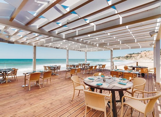Pine Cliffs Resort: Pine Cliffs Ocean Suites & Spa