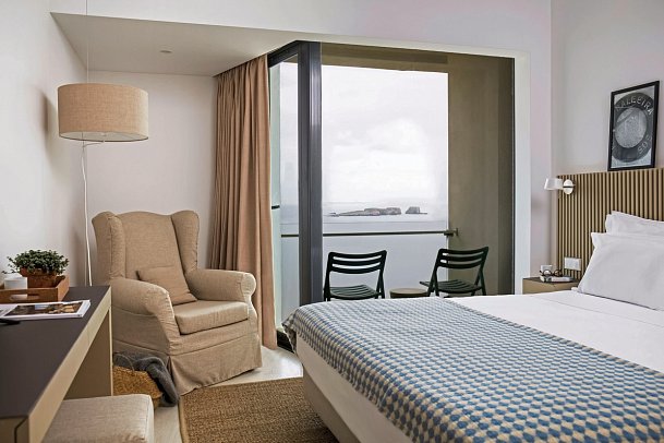 Memmo Baleeira - Wohnbeispiel Doppelzimmer Superior Meerblick (Zimmercodierung DSM)