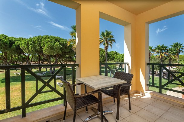 AP Adriana Beach Resort - Beispiel Balkon (Zimmercodierungen DP1, DB1, DB2, DS1, DS2, DS3 & DV1)