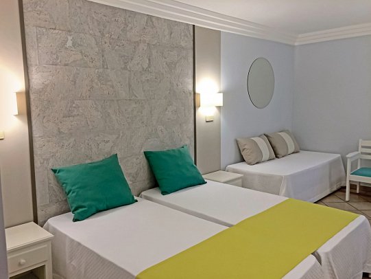 AP Adriana Beach Resort - Wohnbeispiel Doppelzimmer Large (Zimmercodierung DB2)