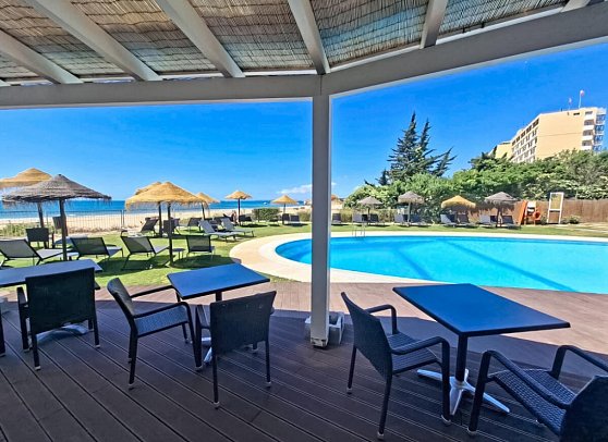 AP Oriental Beach