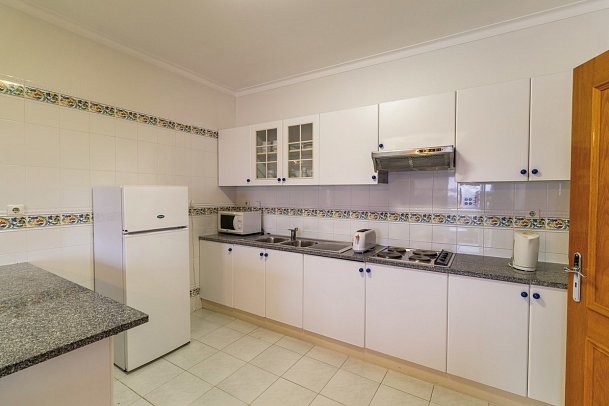 Ukino Terrace Algarve - Concept Hotel - Beispiel Küche (Zimmercodierungen AB1, ABN & OBN)