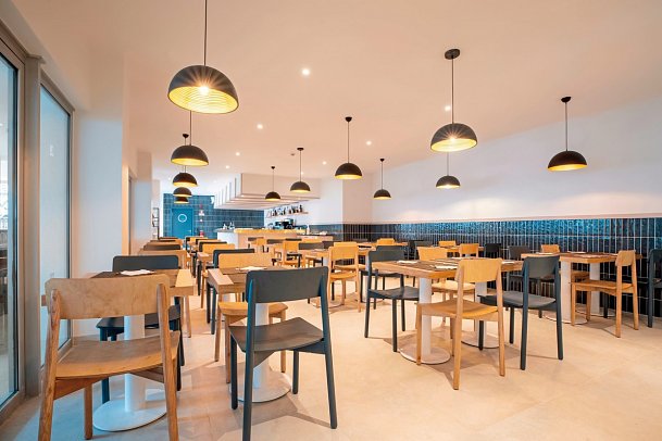 Aqualuz Lagos by Editory