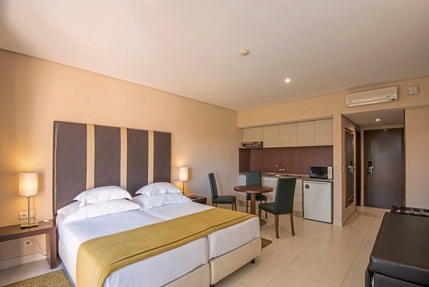 Vila Galé Atlantico - Wohnbeispiel Doppelzimmer (Zimmercodierungen DBG & DBM)