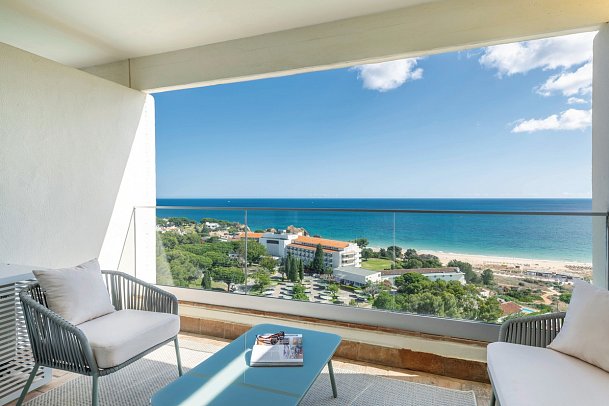 Pestana Blue Alvor Beach All Inclusive Hotel - Beispiel Balkon Familienzimmer Superior (Zimmercodierung FSM)