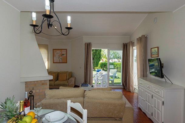 Rocha Brava Village Resort - Wohnbeispiel Villa 2 Schlafzimmer Gartenblick (Zimmercodierung VB1)