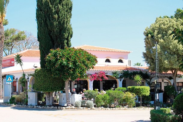 Rocha Brava Village Resort