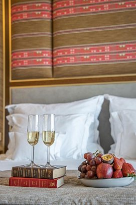 Wine & Books by the Sea Algarve Resort