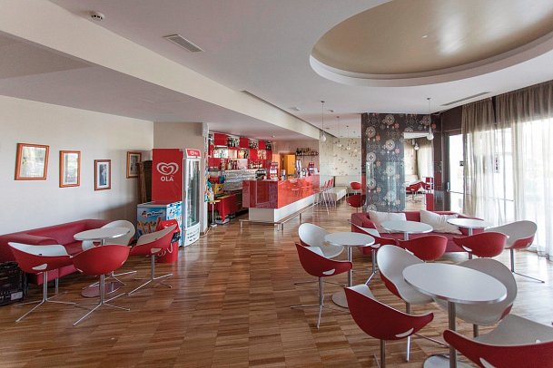 Alfagar Aparthotel
