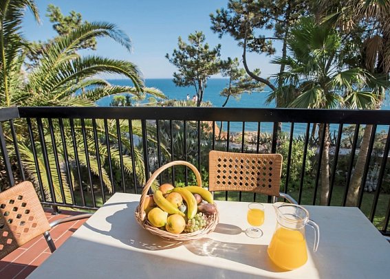 Alfagar Village - Beispiel Balkon Appartement Meerblick (Zimmercodierungen ABM & OBM)