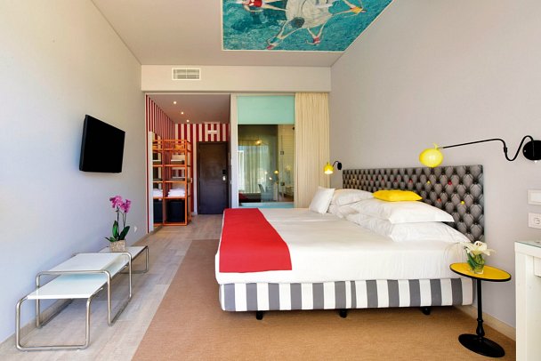 Pestana Alvor South Beach - Wohnbeispiel Doppelzimmer Superior Deluxe Pool (Zimmercodierung DSP/DC2)