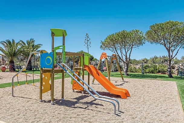 NAU Salema Beach Village