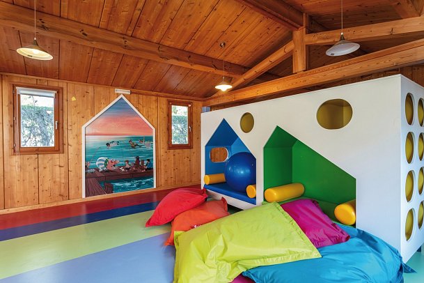 AP Victoria Sports & Beach