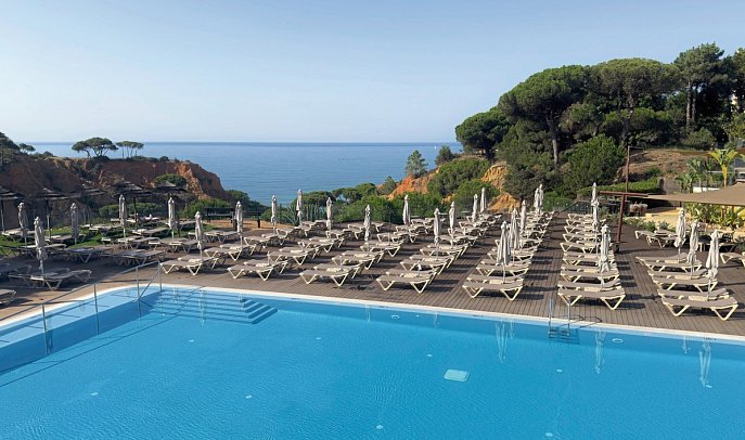 3HB Falésia Beach