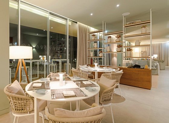 White Shell Beach Villas