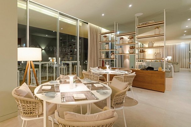 White Shell Beach Villas