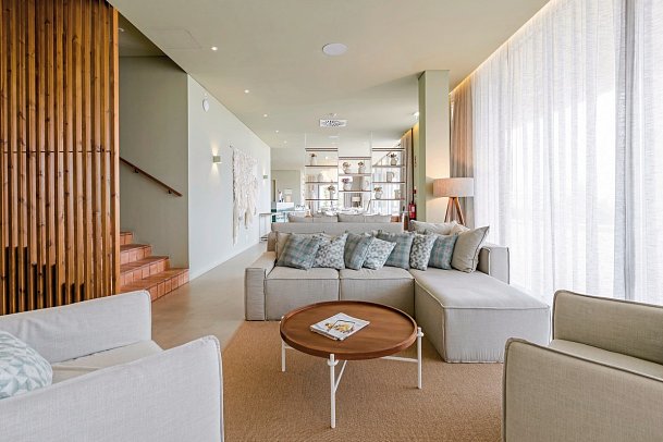 White Shell Beach Villas