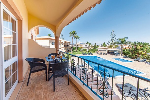 Atalaia Sol - Beispiel Balkon (Zimmercodierungen SB1 & AB1)