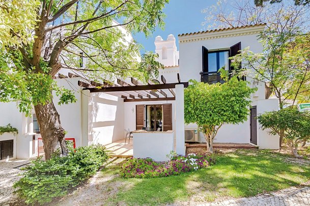 Pine Cliffs Townhouses & Pine Cliffs Gardens