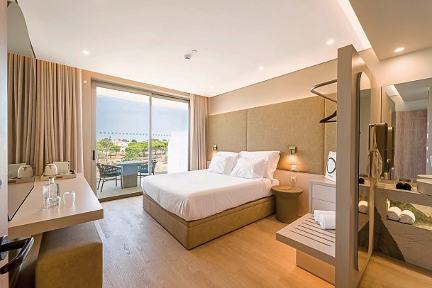 ananea Castelo Suites Algarve - Wohnbeispiel Suite Adults Only/Familiensuite (Zimmercodierungen WB1, WB2, FM1 & FM2)