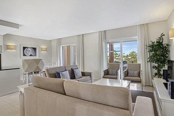 Monte Santo Resort - Wohnbeispiel Luxus-Townhouse 2 Schlafzimmer Poolblick (Zimmercodierung ODP)