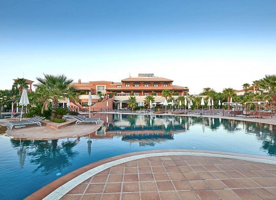 Monte Santo Resort