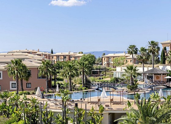 Monte Santo Resort