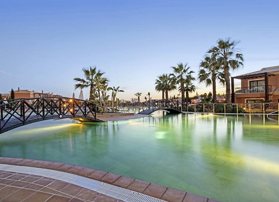Monte Santo Resort
