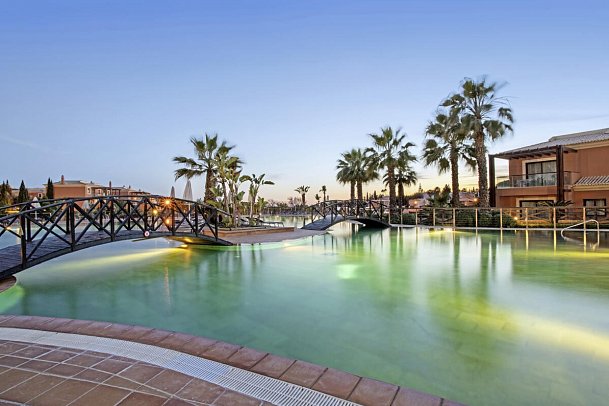 Monte Santo Resort