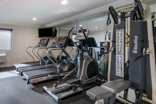 Best Western Town & Country Lodge