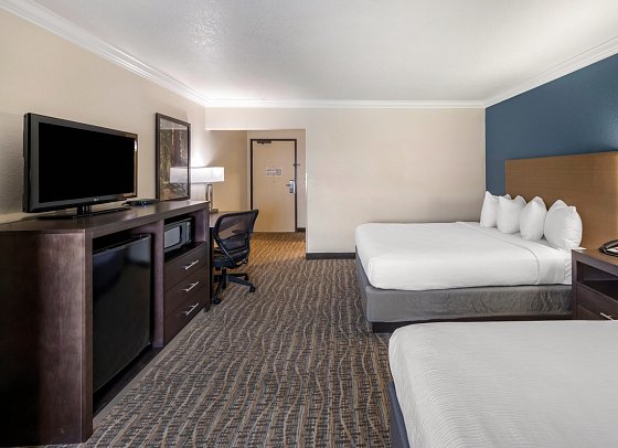 Best Western Town & Country Lodge - Wohnbeispiel Standard (Zimmercodierung UG1)